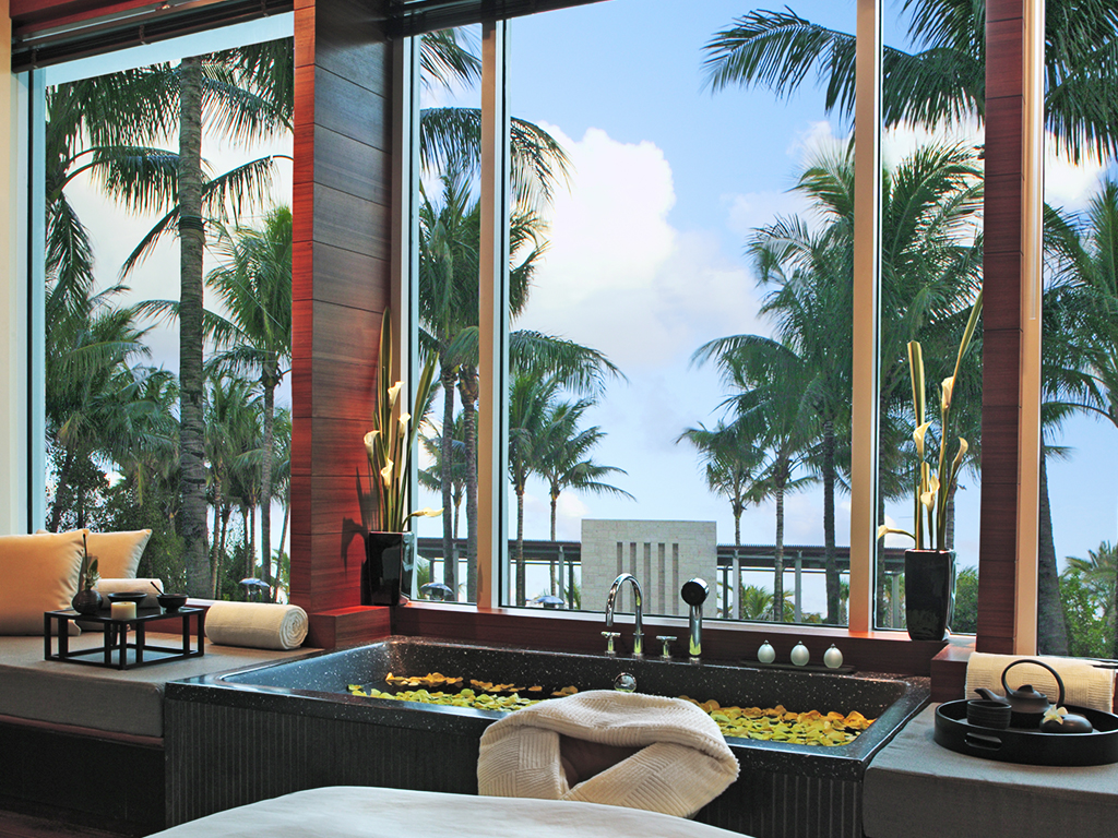 Setai 101 20th Street, Miami Beach FL 33139 Condo Overview and